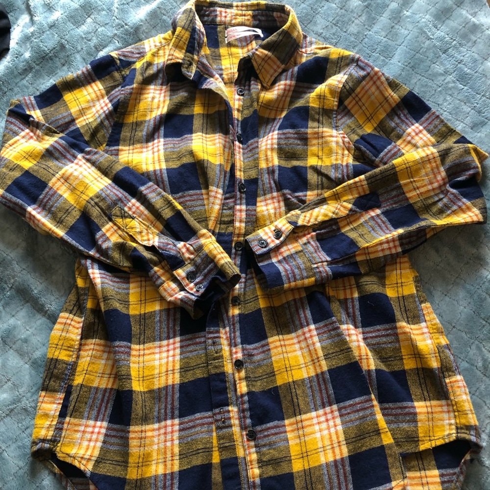 SOLD - 1 Flannel and 1 Long Sleeve Thermal Top